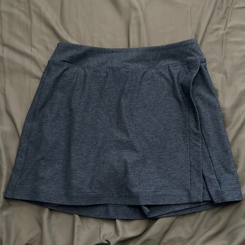 Outdoor voice court skirt